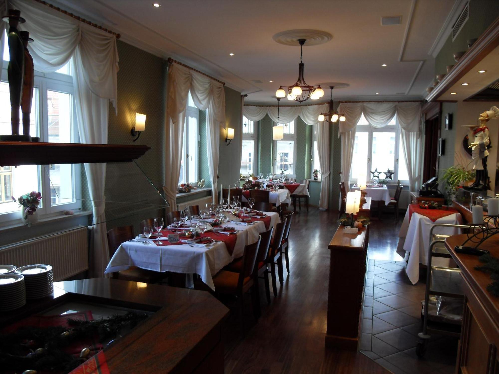 Hotel Fuersteneck Bernburg Dış mekan fotoğraf