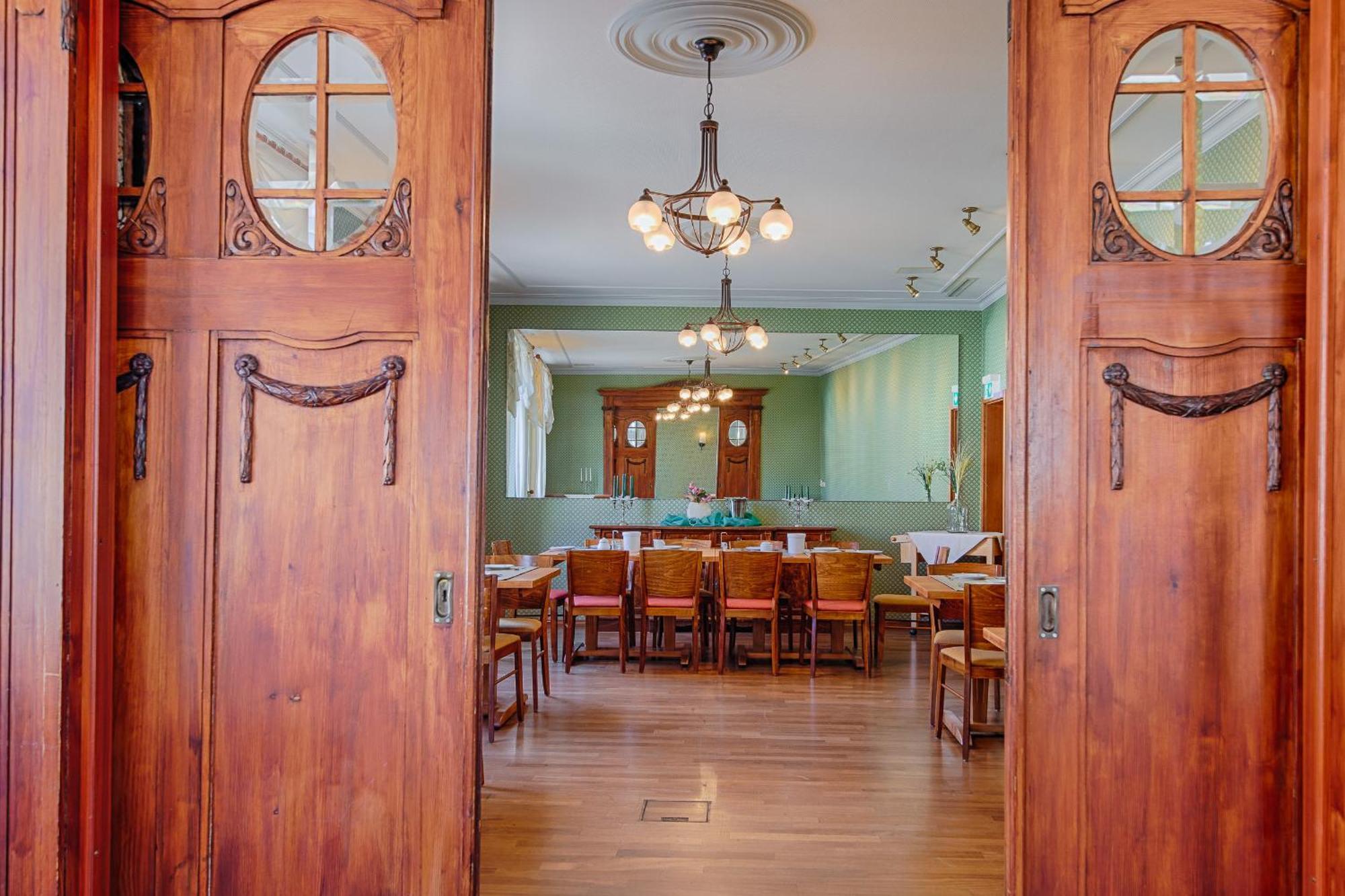 Hotel Fuersteneck Bernburg Dış mekan fotoğraf