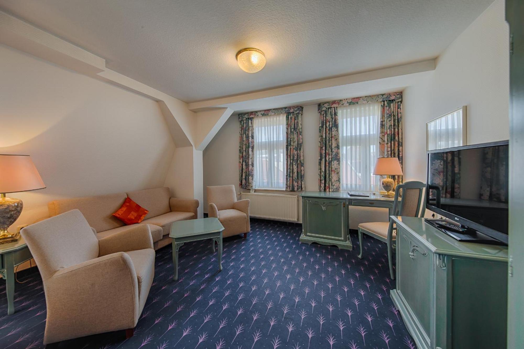 Hotel Fuersteneck Bernburg Dış mekan fotoğraf