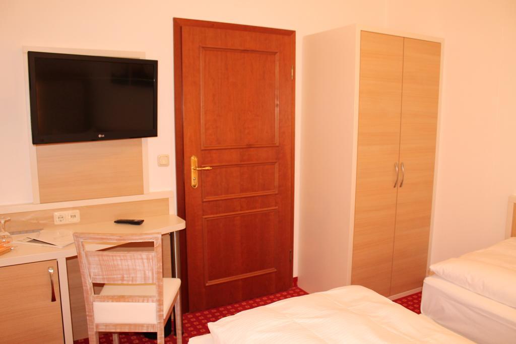 Hotel Fuersteneck Bernburg Dış mekan fotoğraf