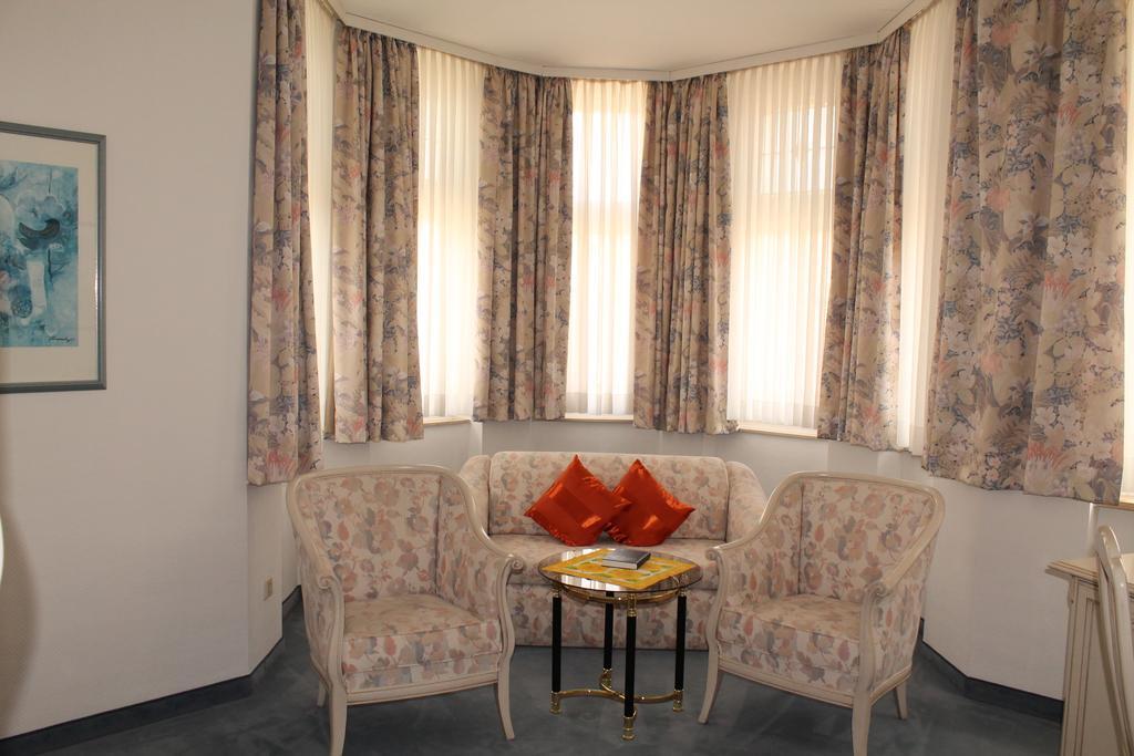 Hotel Fuersteneck Bernburg Dış mekan fotoğraf